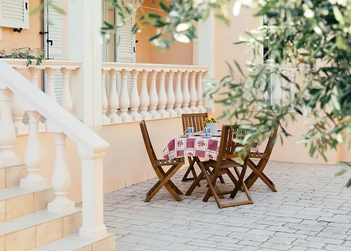 Apartman Beachfront In Corfu *